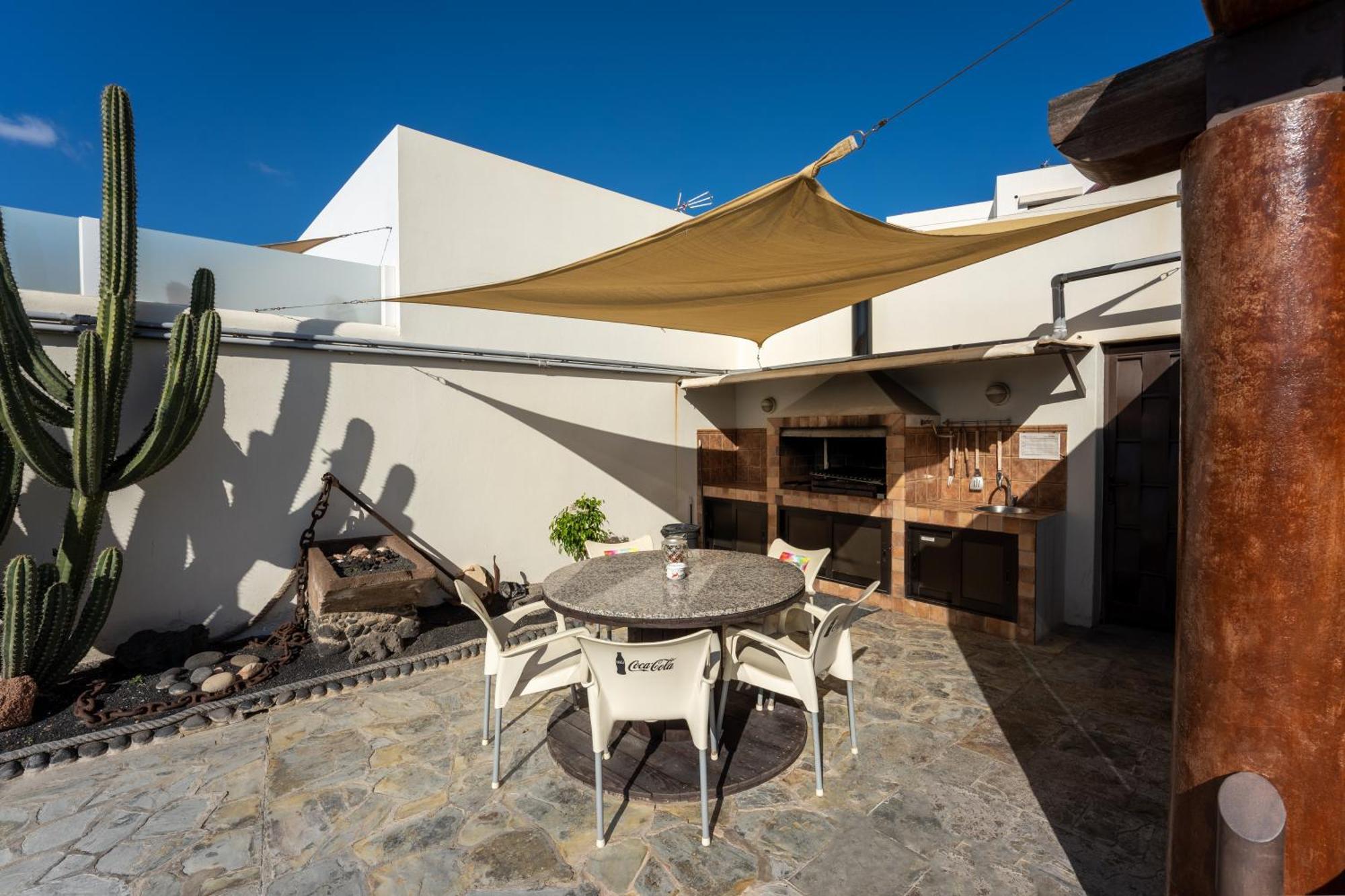 V Princesa Piscina Con Piscina Climatizada Y Bbq Puerto del Carmen  Eksteriør bilde